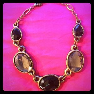 🔥Moving Sale🔥Adorable statement necklace!!!