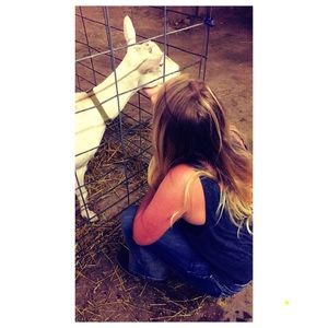 Meet your Posher, Alana