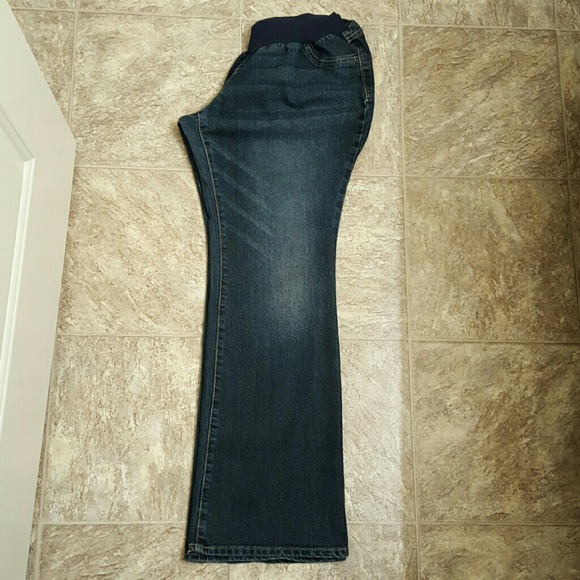 🔴SOLD On Merc🔴 Dark Wash Bootcut Maternity Jeans