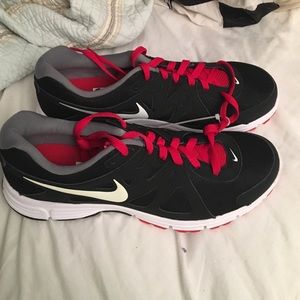 Brand New Men's Nike Tennis Shoes