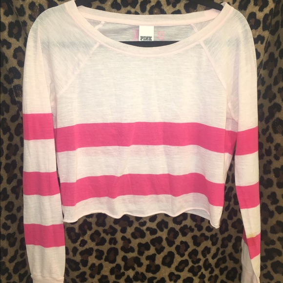 VS light pink long sleeve crop top