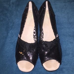 TOMS Wedges Black SEQUINED