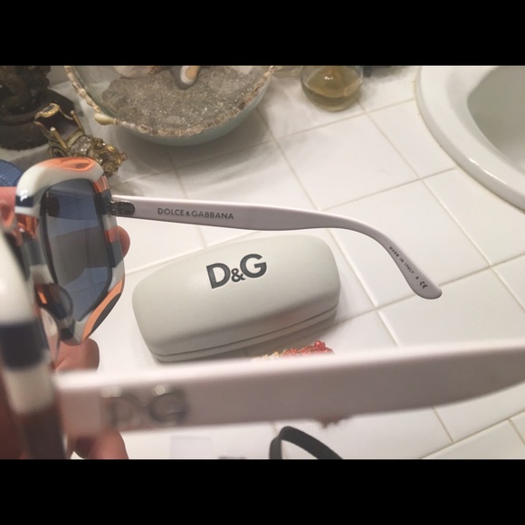 AUTHENTIC Dolce & Gabbana very unique sunglasses - Picture 3 of 6