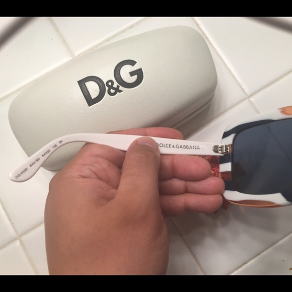 AUTHENTIC Dolce & Gabbana very unique sunglasses - Picture 4 of 6