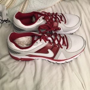 Brand New Nike FitSole Tennis Shoe