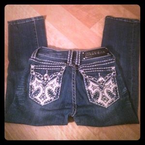 L.A. Idol Jean Capris, Size 3. W28 L18