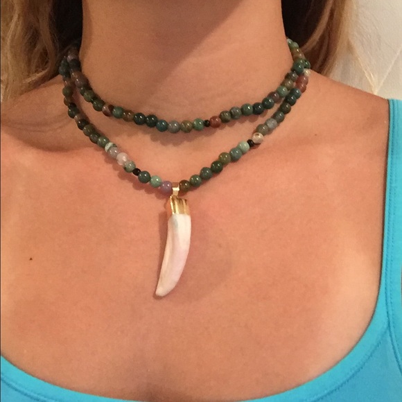 Stone beaded necklace with elephant tusk - Picture 1 of 1