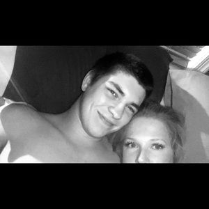 Meet your Posher, Alexi