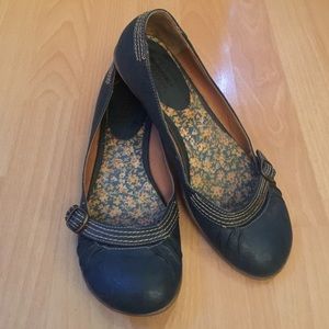 Mossimo Green Flats🔥$6 or less 3/$8🔥