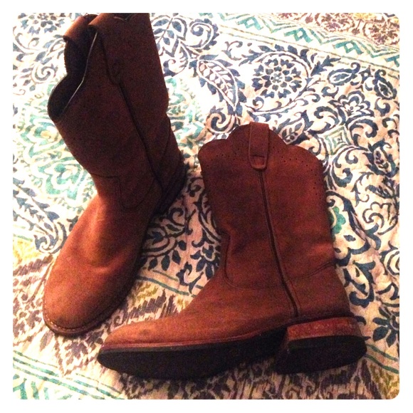 Red head 7.5 women's cowboy boots