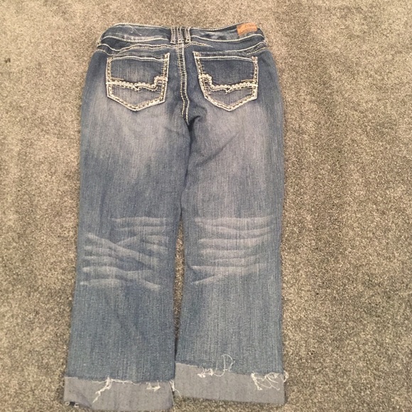 Capris - Picture 2 of 2