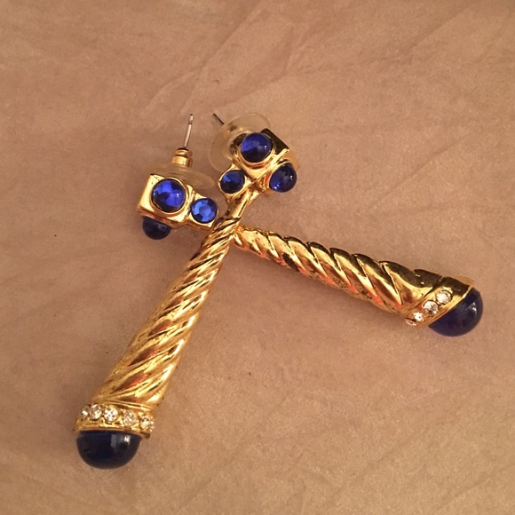 Fun earrings - Picture 2 of 4