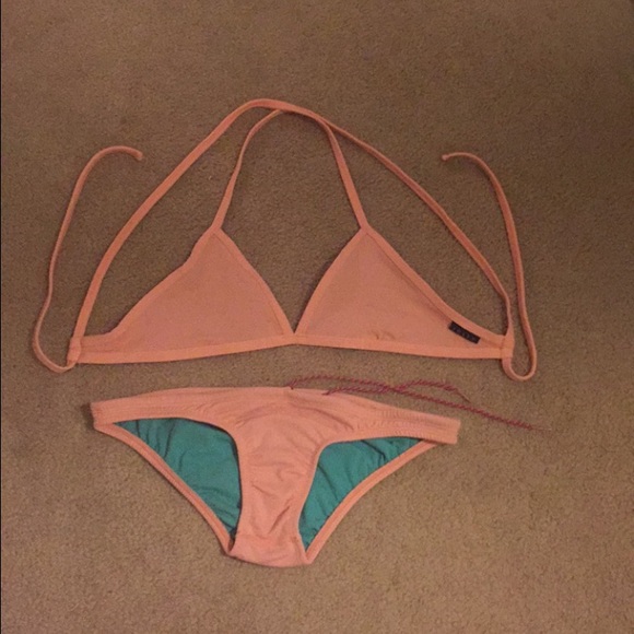Jolyn bikini set TOP ONLY