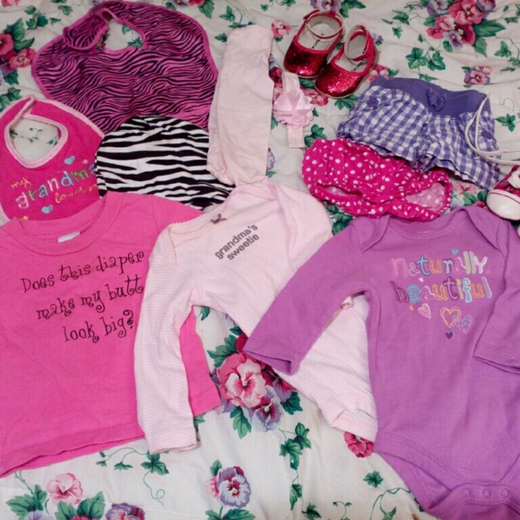 Size 3/6 months girl clothes and random