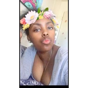 Meet your Posher, Kya