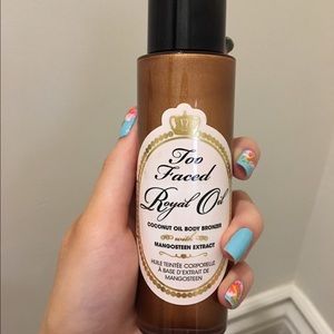 Too faced limited edition bronzer/masks