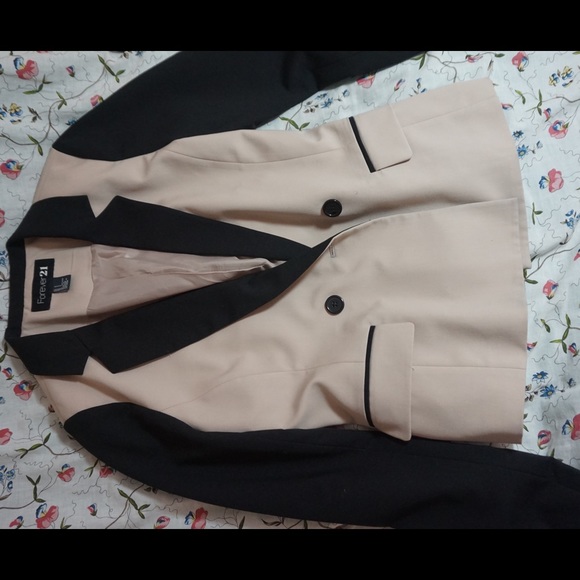 Color blocked, blazer - Picture 2 of 2