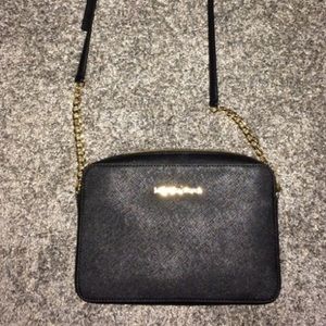 MK Jet Set Large Travel Crossbody