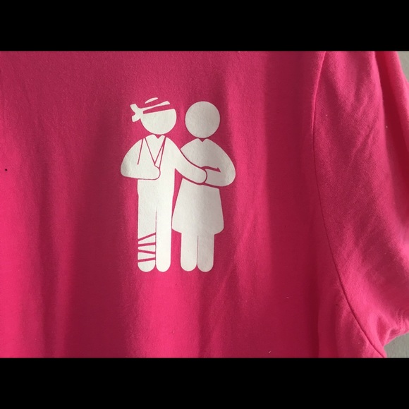 NWOT Pink nursing t shirt XL short sleeve. - Picture 3 of 3