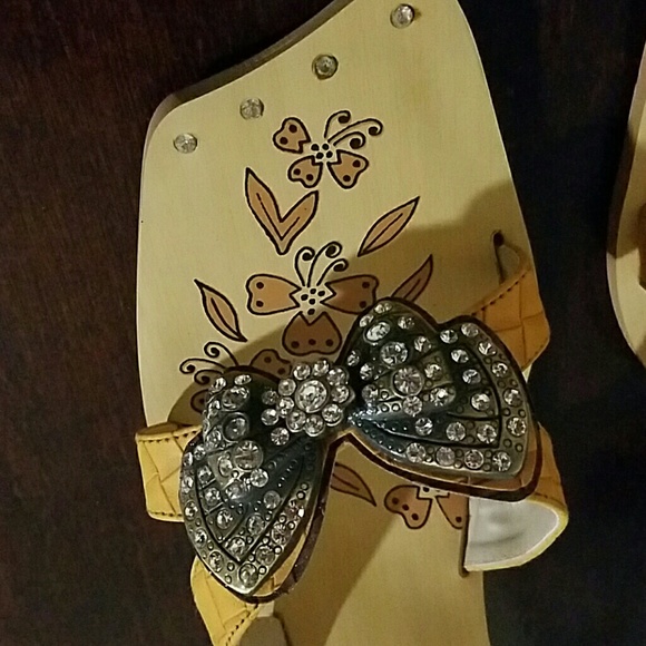 Butterfly diamond sandals - Picture 4 of 4