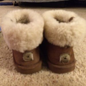 Bearpaw Ankle Booties