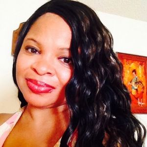 Meet your Posher, Gina