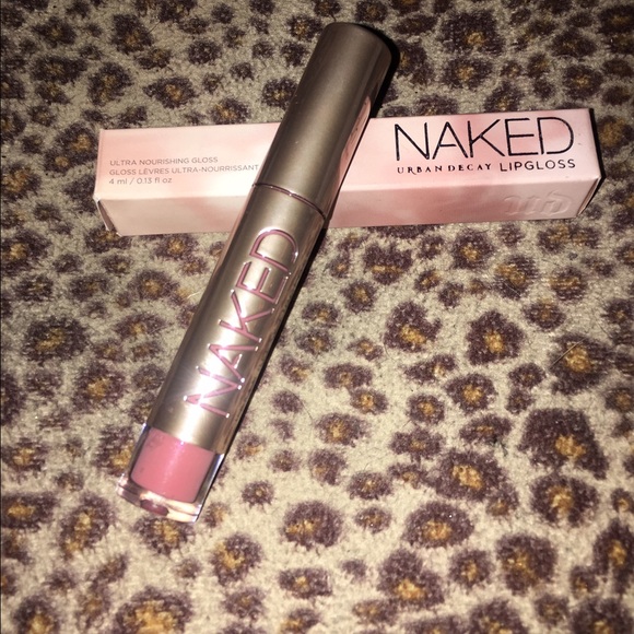 NAKED UD lipgloss