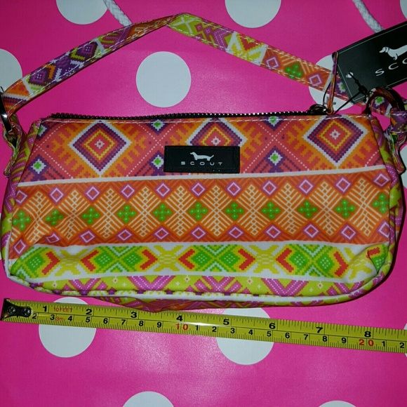 Scout wristlet purse bnwt multicolor