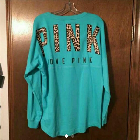 🔴 SOLD Vs pink cheetah crew ⚫ Lowest! - Picture 3 of 4