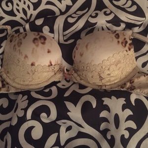 Victoria's Secret push up bra