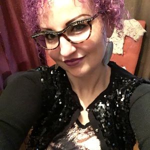 Meet your Posher, Klaudia
