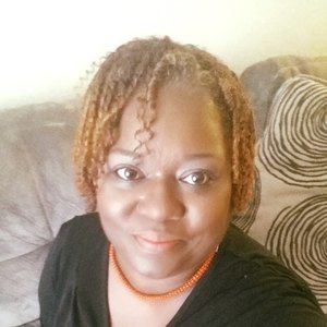 Meet your Posher, Janet