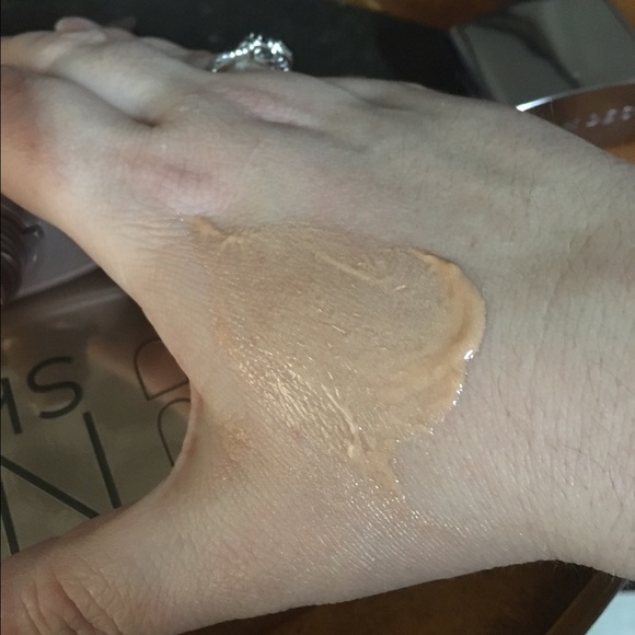 Urban Decay - Naked Skin Body Beauty Balm - Picture 4 of 4