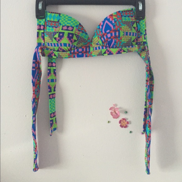 xhilaration | halter push up bikini top