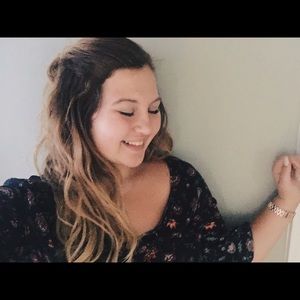 Meet your Posher, Julia