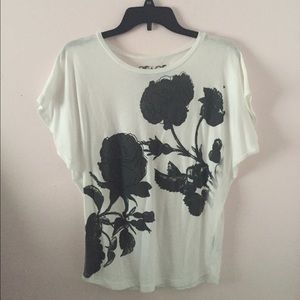 Peace Generation | black and white rose floral top