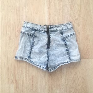 bullhead | hot shorts