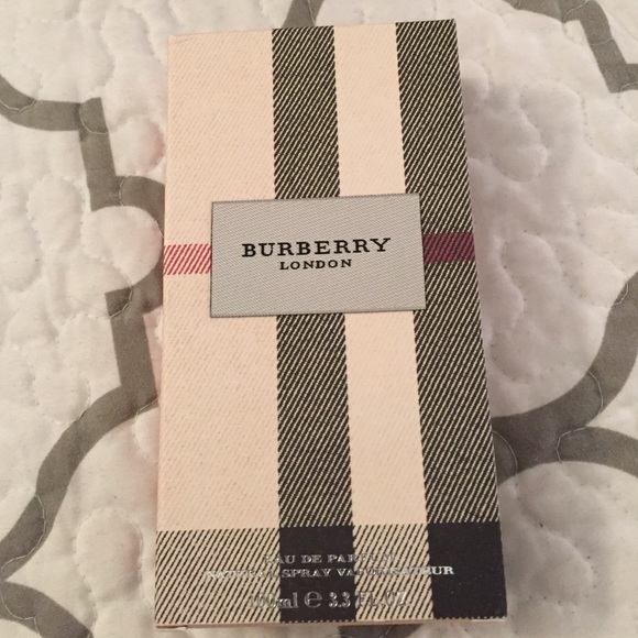 Burberry perfume