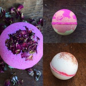 3 Bath Bombs