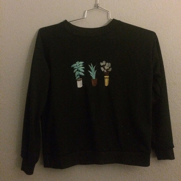 three plant tee