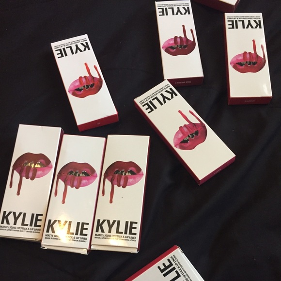 Authentic Kylie lip kit