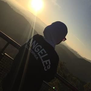 Meet your Posher, Dalal