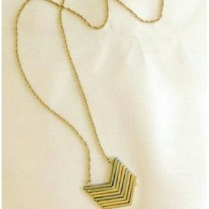 KITSCH CHEVRON PENDANT NECKLACE