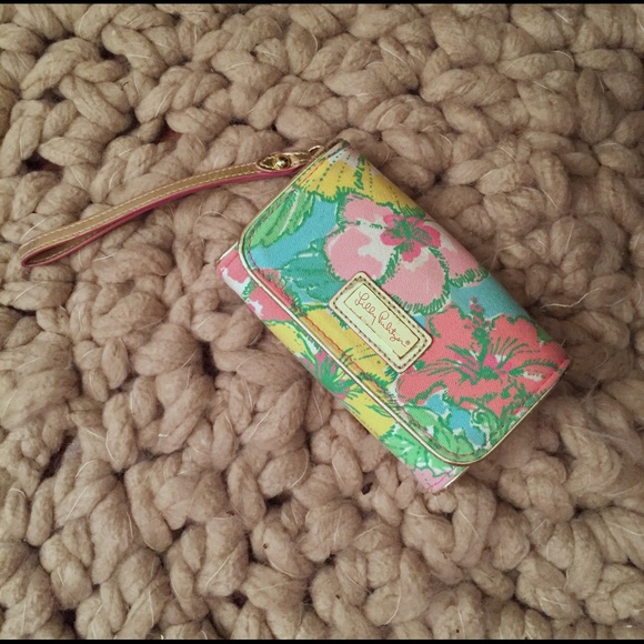 Wristlet.
