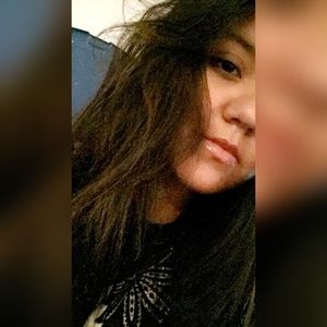 Meet your Posher, Krystal