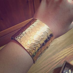 Bracelet cuff