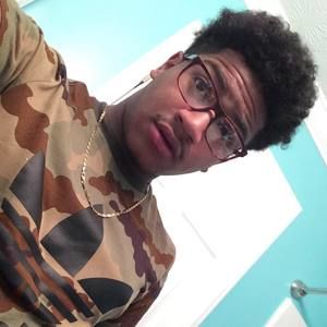 Meet your Posher, Xavier