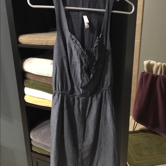 Adorable Xhilaration Medium Chambray ruffle dress
