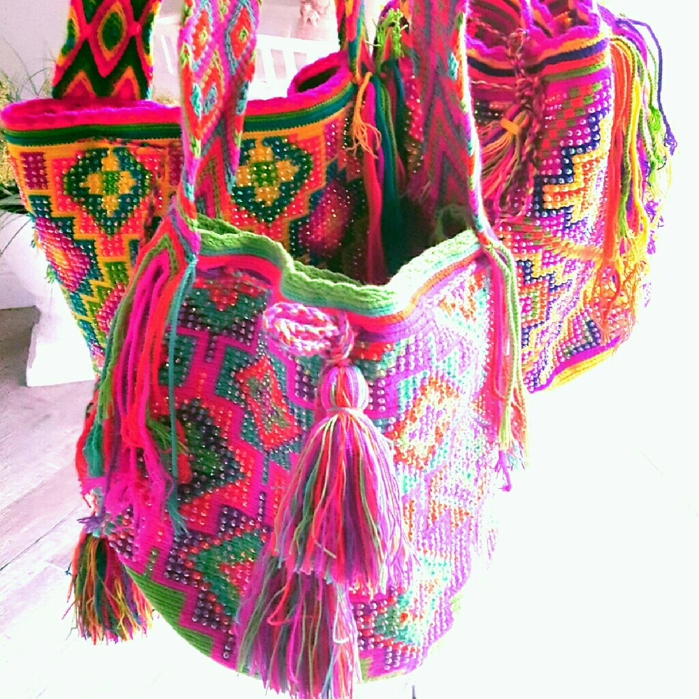 Meet your Posher, Gloria