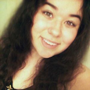Meet your Posher, Cierra